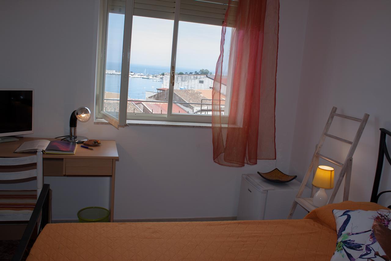 Bed & Breakfast Lighea Giardini-Naxos Exterior foto