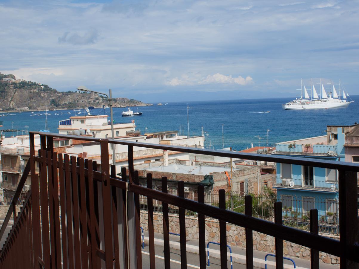 Bed & Breakfast Lighea Giardini-Naxos Exterior foto
